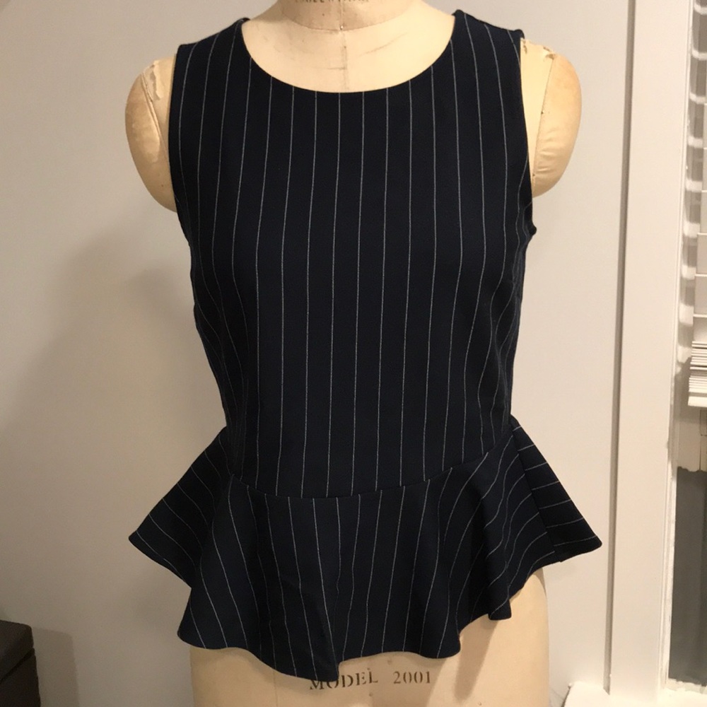 NWOT peplum too